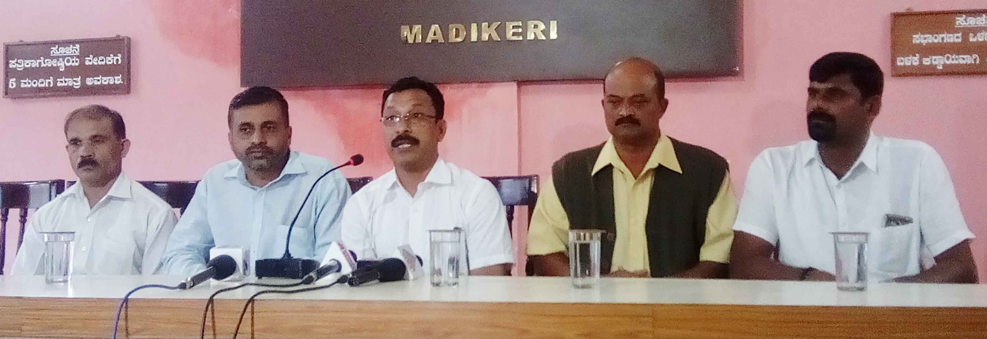 ದೇವಾಲಯ ಅಪವಿತ್ರ : ನಾಪೋಕ್ಲು ಕಾಂಗ್ರೆಸ್ ಖಂಡನೆ